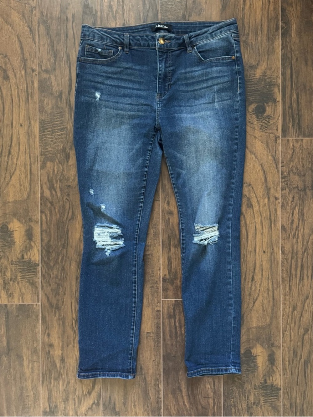 d. jeans Size 12 Distressed Skinny Jeans